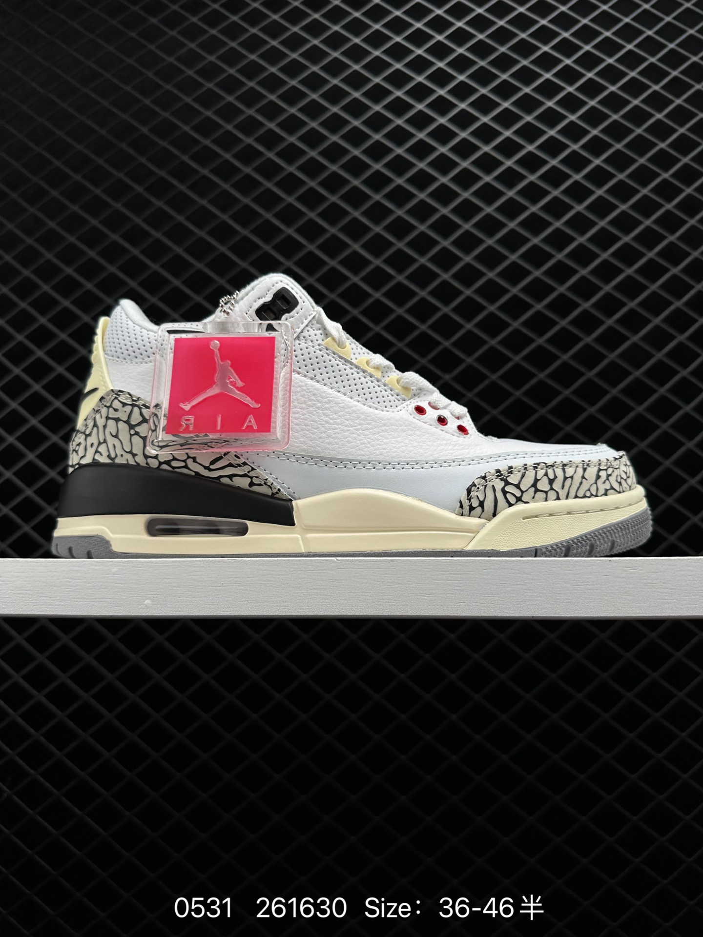 Nike Air Jordan 3 RetroDesert Cement